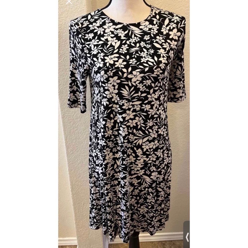 Black dress with white flowers